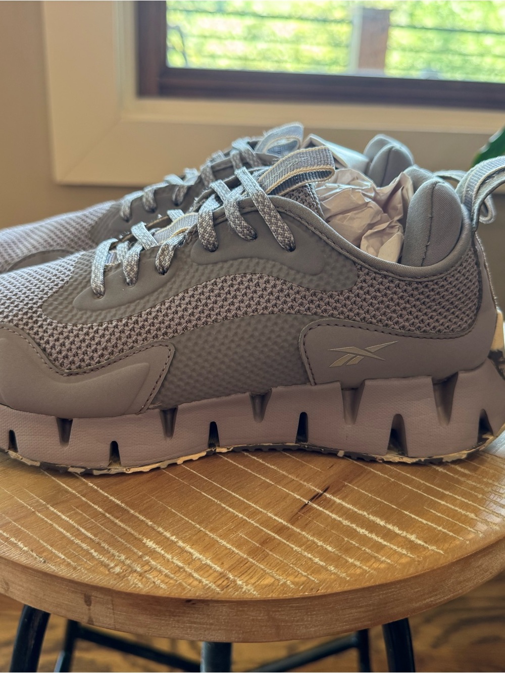 Reebok Women’s “Zig-Dynamica HLD” ‘Gravity Gray’ (FY7071) Size 7